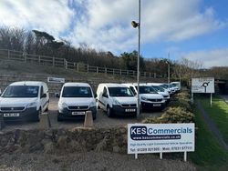 White Used 2014 Ford Ka Studio Hatchback | £4,495 (Expensive)