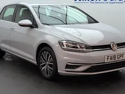Silver Used 2018 VW Golf VII SE Hatchback | £11,500 (Fair price)