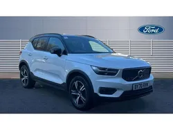 White Used 2020 Volvo XC40 R-Design SUV | £25,371 (Fair price)