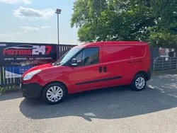 Red Used 2014 Fiat Doblò MPV | £6,495 (Expensive)