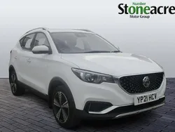 White Used 2021 MG ZS Exclusive Sedan | £9,000 (Fair price)