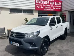 White Used 2018 Toyota HiLux Active Pickup | £15,995 (Good price)