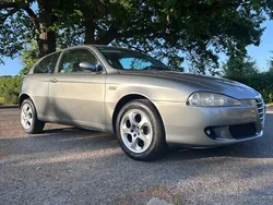 Alfa Romeo 147