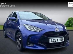 Used 2025 Toyota Yaris Hybrid Design Hatchback | £20,697 (Fair price)