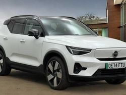 Used 2025 Volvo EX40 Ultra SUV | £37,490 (Super price)