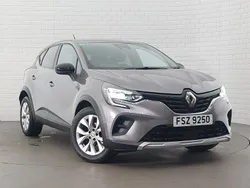 Grey Used 2022 Renault Captur Iconic SUV | £13,998 (Fair price)