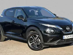 Black Used 2024 Nissan Juke N-Connecta SUV | £15,460 (Good price)