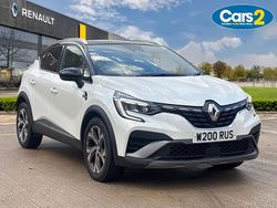 White/black Used 2022 Renault Captur R.S. SUV | £13,995 (Good price)