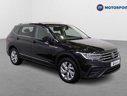 Black Used 2022 VW Tiguan Allspace Life SUV | £20,749 (Fair price)