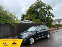 Black Used 2014 VW Tiguan Match SUV | £8,995 (Fair price)