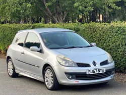Silver Used 2007 Renault Clio II Dynamique Hatchback | £1,000 (Fair price)