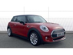 Red Used 2016 Mini Cooper Hatch Hatchback | £10,000 (Fair price)