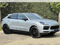 Black Used 2019 Porsche Cayenne SUV | £39,995 (Fair price)