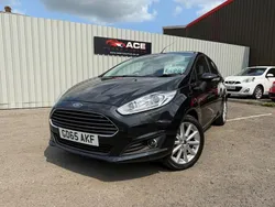 Black Used 2015 Ford Fiesta Titanium Hatchback | £4,795 (Fair price)