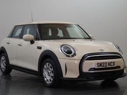 White Used 2022 Mini ONE Classic Hatchback | £15,498 (Fair price)