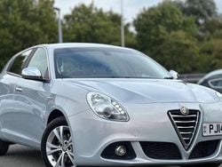 Used 2014 Alfa Romeo Giulietta Distinctive Hatchback | £3,790 (Super price)