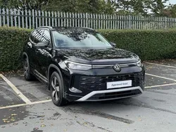 Used 2025 VW Tayron SUV | £38,995 (Fair price)