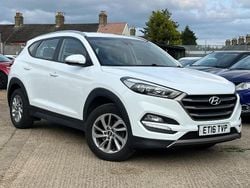 White Used 2016 Hyundai Tucson SE SUV | £8,788 (Super price)