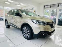 Beige Used 2017 Renault Kadjar Signature SUV | £8,800 (Fair price)