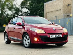 Red Used 2010 Renault Mégane III Dynamique Hatchback | £2,295 (Fair price)