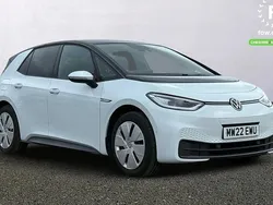 White Used 2022 VW ID.3 Comfortline Hatchback | £16,199 (Fair price)