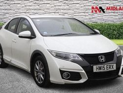 White Used 2015 Honda Civic SE Plus Hatchback | £6,700 (Fair price)