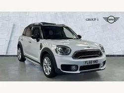 White Used 2018 Mini Cooper S Countryman SUV | £16,995 (Fair price)