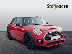 Red Used 2015 Mini Cooper S Hatch Hatchback | £6,995 (A bit pricey)