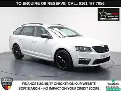 White Used 2016 Skoda Octavia vRS Estate | £12,780 (Fair price)