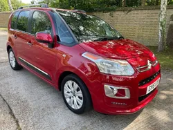 Red Used 2015 Citroën C3 Picasso Exclusive MPV | £5,249 (Fair price)