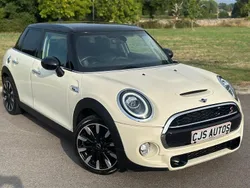 White Used 2019 Mini Cooper S Exclusive Hatchback | £10,993 (Super price)