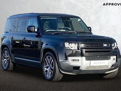 Santorini black Used 2020 Land Rover Defender HSE Estate | £45,050 (Fair price)