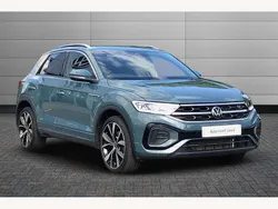 Petrol blue Used 2022 VW T-Roc R-line SUV | £25,750 (Fair price)