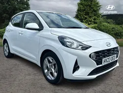 White Used 2023 Hyundai i10 SE Hatchback | £13,699 (Fair price)