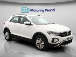 White Used 2022 VW T-Roc Life SUV | £21,000 (Fair price)