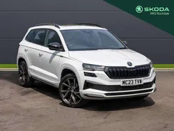 White Used 2023 Skoda Karoq SportLine SUV | £27,900 (Fair price)