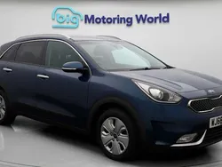 Blue Used 2018 Kia Niro 2 SUV | £13,000 (Fair price)