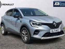 Grey Used 2022 Renault Captur Iconic SUV | £13,295 (Fair price)