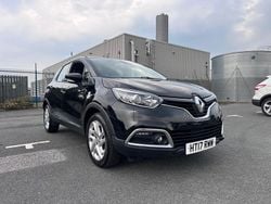 Black Used 2017 Renault Captur Dynamique SUV | £4,695 (Super price)