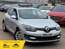 Silver Used 2016 Renault Mégane III Dynamique Hatchback | £2,500 (Fair price)