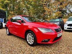 Red Used 2014 Seat Leon SE Hatchback | £5,995 (Fair price)