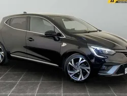 Black Used 2022 Renault Clio V RS Line Hatchback | £12,895 (Fair price)
