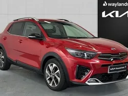 Red Used 2021 Kia Stonic 4 SUV | £12,998 (Fair price)