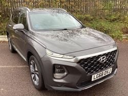 Grey Used 2018 Hyundai Santa Fe Premium SE SUV | £19,995 (A bit pricey)