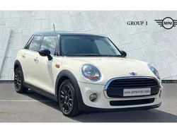 White Used 2017 Mini Cooper Hatch Hatchback | £11,750 (Fair price)
