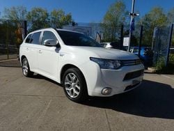 White Used 2014 Mitsubishi Outlander P-HEV Estate | £8,995 (Fair price)