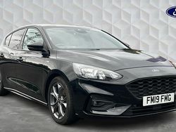 Black Used 2019 Ford Focus ST-Line Hatchback | £10,145 (Fair price)