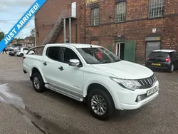 White Used 2017 Mitsubishi L200 Pickup | £14,500 (Fair price)
