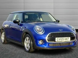 Blue Used 2019 Mini Cooper Classic Hatchback | £12,995 (Good price)