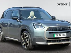 Green New 2024 Mini Countryman SUV | £34,000 (Fair price)